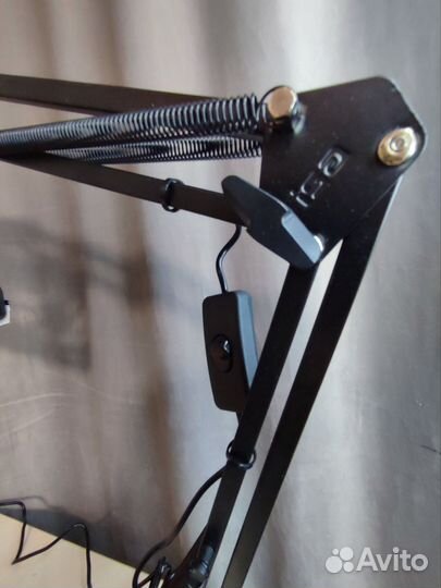 Вытяжка для лешмейкера