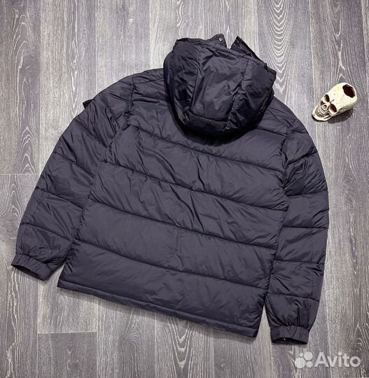 Зимние куртки Moncler