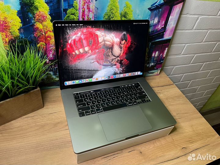 Macbook pro 16 2020 i9 16gb 512gb Мощный