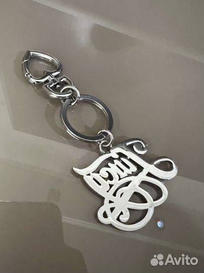 Брелок Juicy Couture