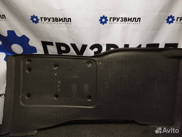 Обшивка пола кабины Volvo FH4 82289513