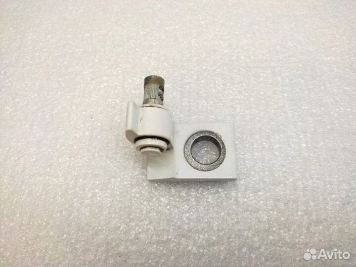 Петля двери задняя левая Audi A6 C7 1.8 CYG 2018