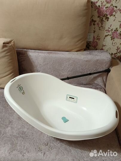 Ванночка для купания с горкой