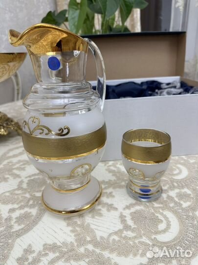 Графин со стаканами богемия
