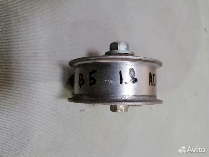 Ролик натяжной ремня грм VW Passat B5 1996-2000