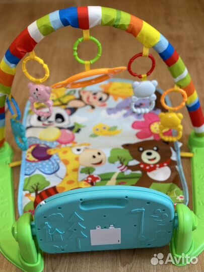 Развивающий коврик с пианино