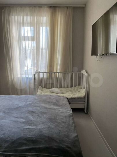 4-к. квартира, 102,3 м², 1/3 эт.