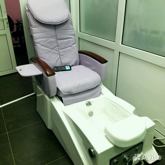 Педикюрное массажное спа креслоПедикюрный спа комп