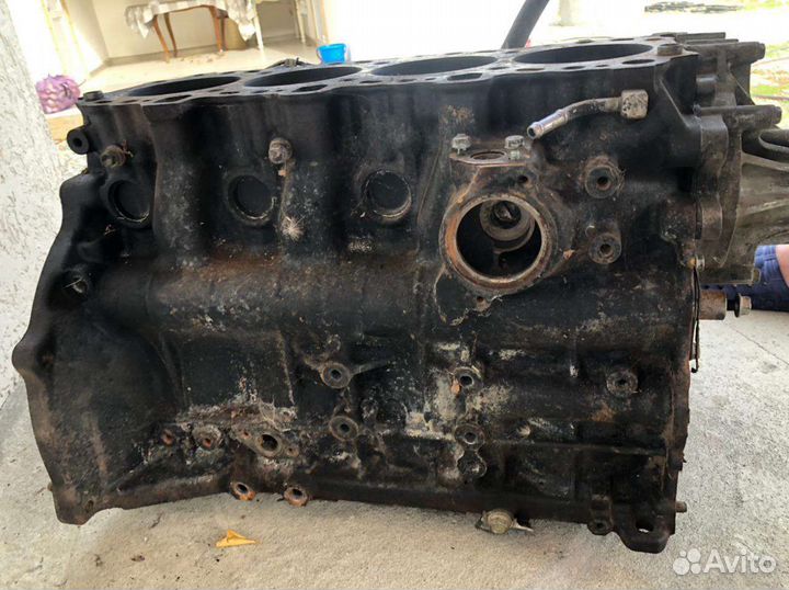 Блок Toyota hilux