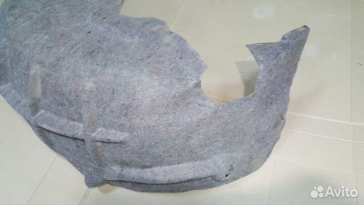 Подкрылок задний правый Audi Q7 4L 4.2 BAR 06