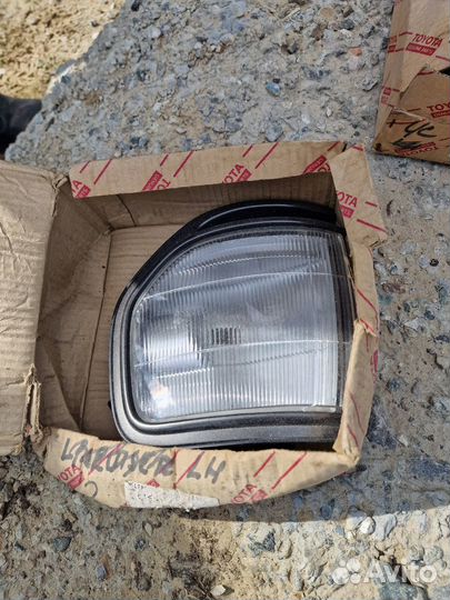 Габарит и повторители для Toyota Land Cruiser 80