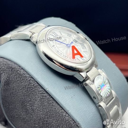 Женские часы Cartier Ballon Blue de Cartier