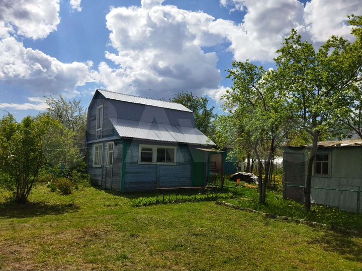 Дача 30 м² на участке 6 сот.