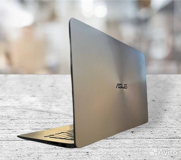 Супертонкий игровой ноутбук Asus ZenBook 512gb/8gb