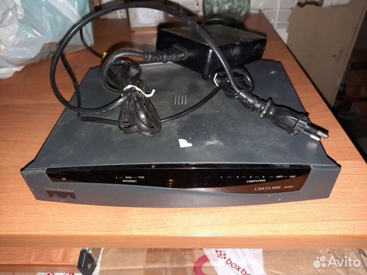 Маршрутизатор Cisco 831 в подарок