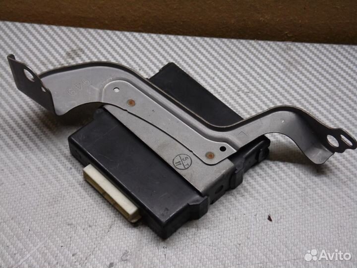 Блок управления AWD lexus GS 350