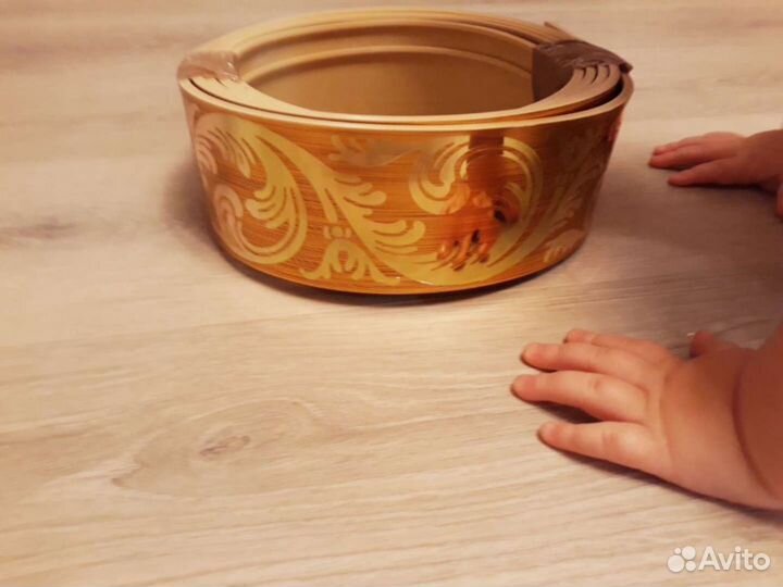 Продам ленту для карниза