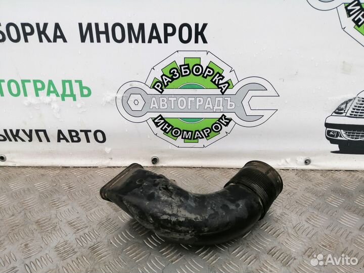 Патрубок воздушного фильтра Audi 100 C4 45 кузов