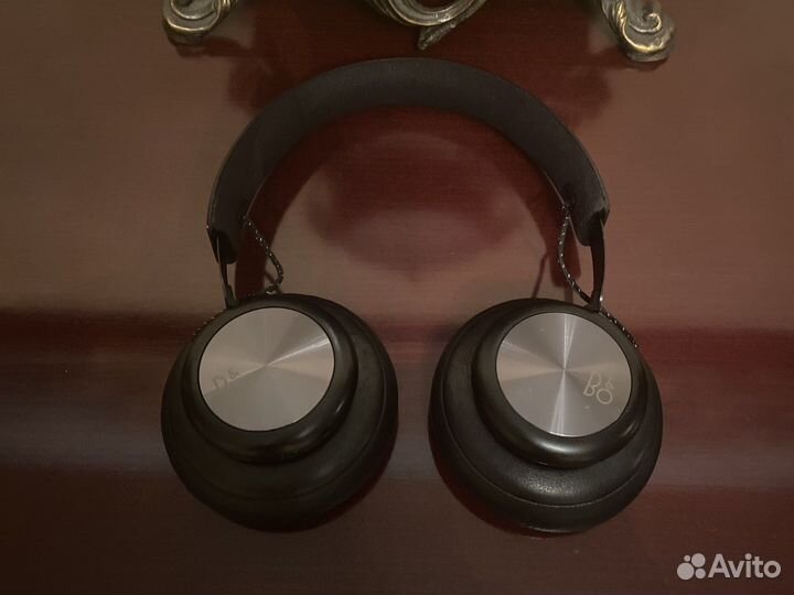 Беспроводные наушники Bang & Olufsen Beoplay H4