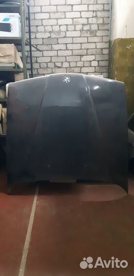 Капот bmw Е32
