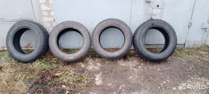 Gislaved NordFrost 100 215/60 R16