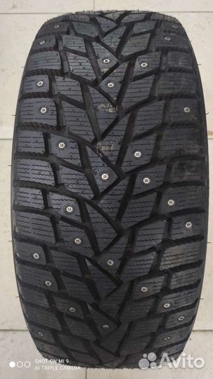 Dunlop SP Winter Ice02 235/45 R17 97T