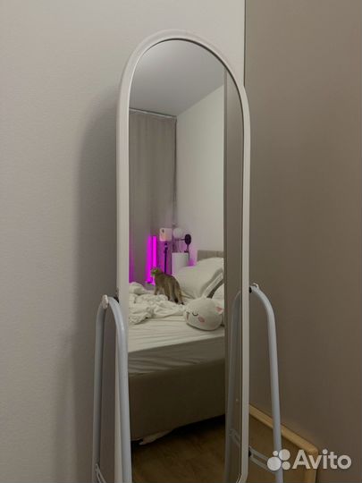 Зеркало напольное