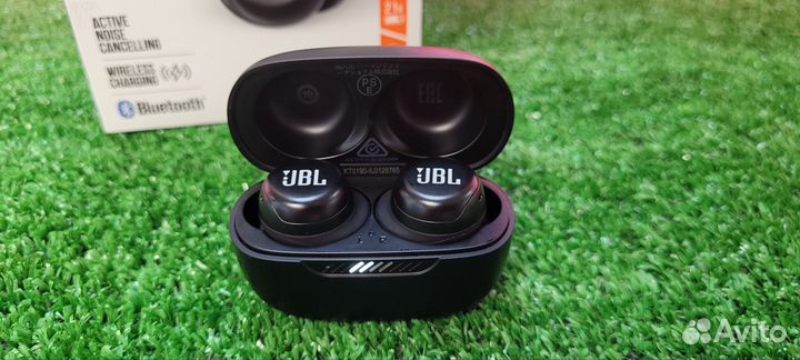 JBL live free NC+ TWS