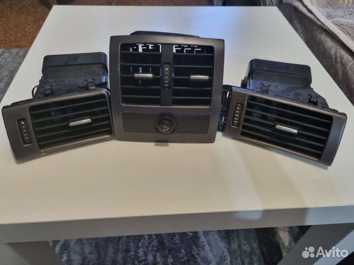 Дефлектор правый и левый от Ауди А6 С5