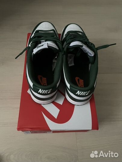 Nike Dunk low varsity green