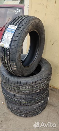 Kumho Crugen HP71 235/65 R17 104V