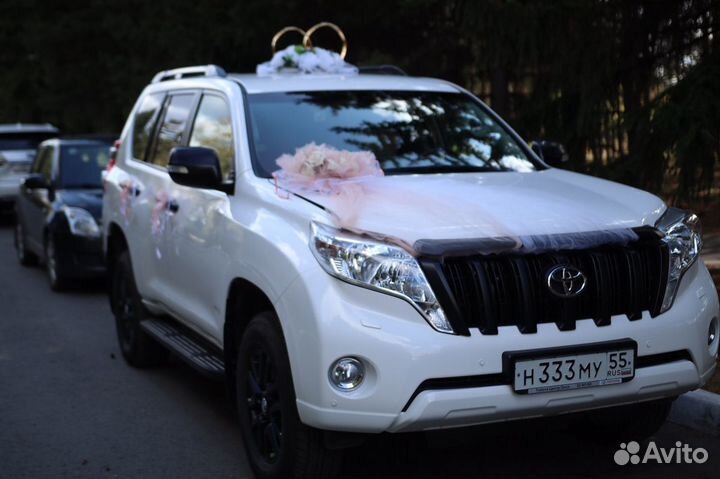 Лента украшение на свадебную машину