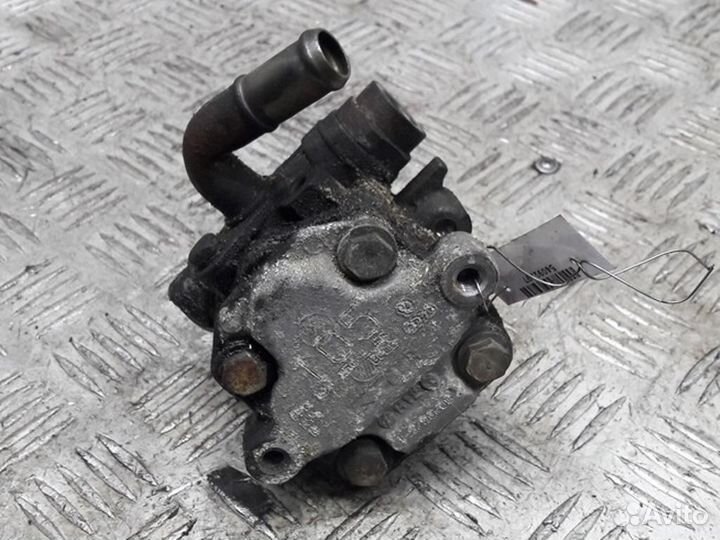 Насос гидроусилителя руля Volkswagen Passat B5