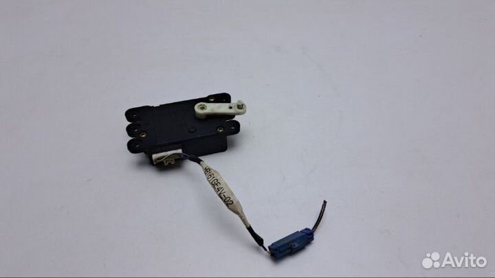 Сервопривод заслонок печки Mazda 323 BJ 1.6 ZM