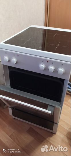 Продам электрическую плиту 