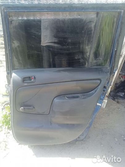 Двери тойота пробокс
