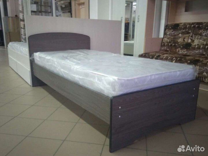Кровать подростковая новая