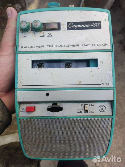 Магнитофон Спутник 403