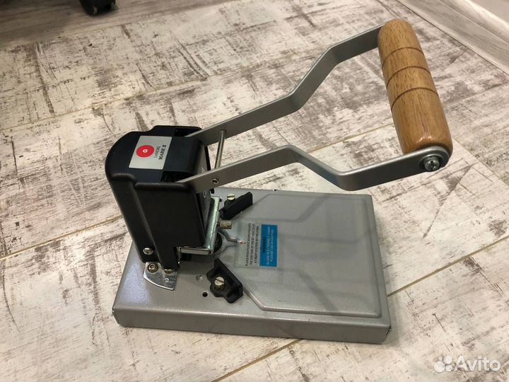 Обрезчик углов Lemore 2