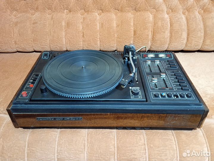 Проигрыватель винила Арктур 003