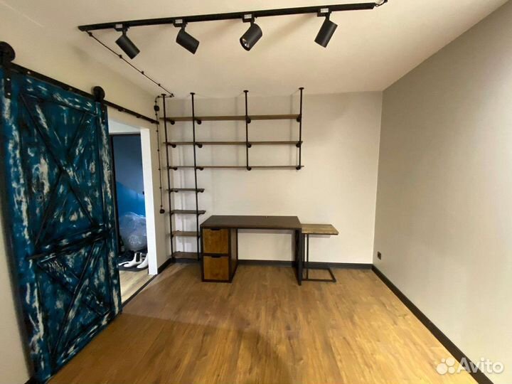 Полки стеллажи в стиле лофт