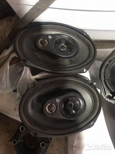 Автомобильные колонки