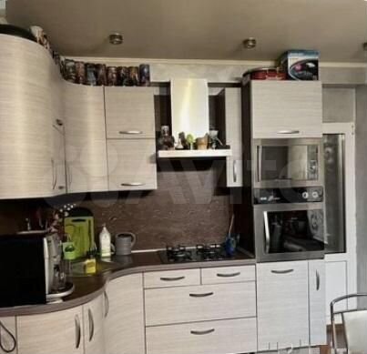 3-к. квартира, 80 м², 2/12 эт.