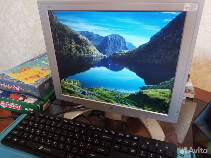 Монитор Philips 17 дюймов (Венгрия)