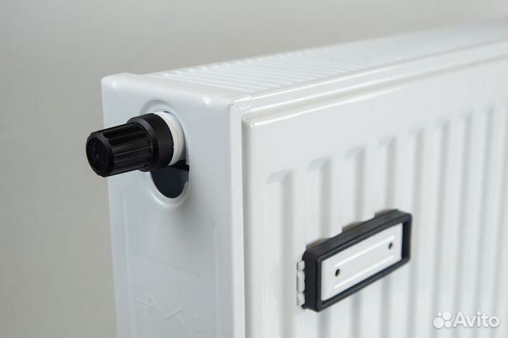 Стальной панельный радиатор axis 22 500x 700 Vent
