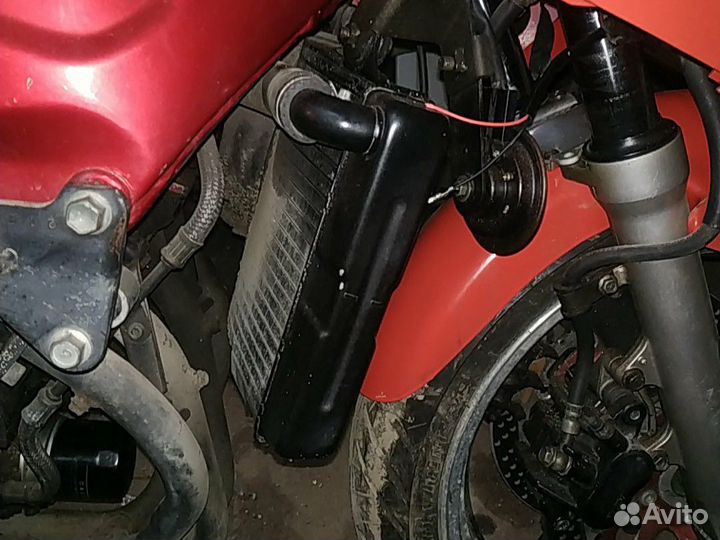 Радиатор Suzuki rf400