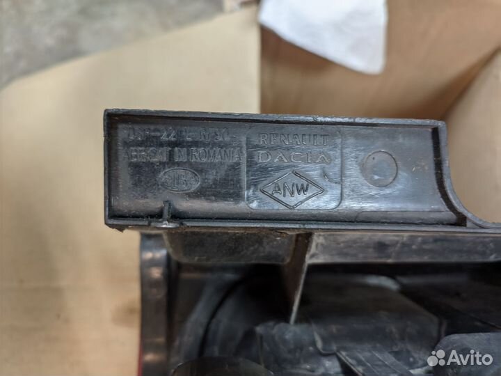 Фонарь левый LADA Largus