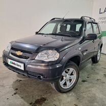 Chevrolet Niva 1.7 MT, 2015, 81 800 км, с пробегом, цена 710 000 руб.