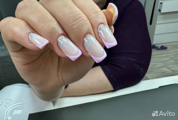 Маникюр,наращивание ногтей