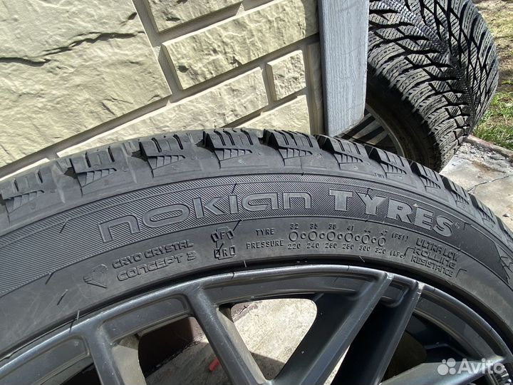 Колеса в сборе r18 зимние